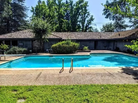 4388 Alta Mesa Dr, Redding, CA 96002 photo 1