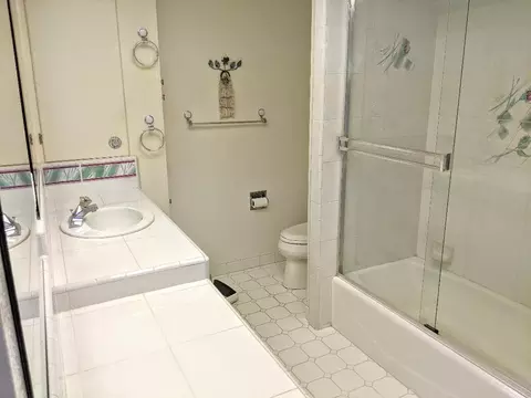 4388 Alta Mesa Dr, Redding, CA 96002 photo 21