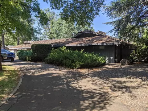4388 Alta Mesa Dr, Redding, CA 96002 photo 2