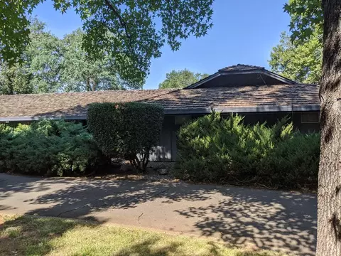 4388 Alta Mesa Dr, Redding, CA 96002 photo 3