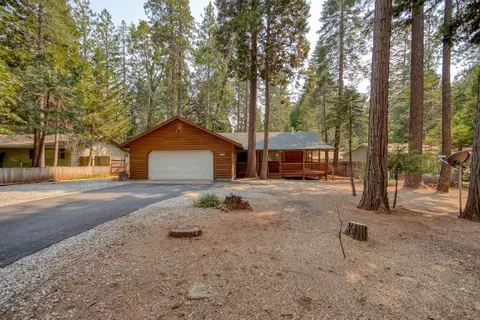 30585 Figaro Dr, Shingletown, CA 96088 photo 1