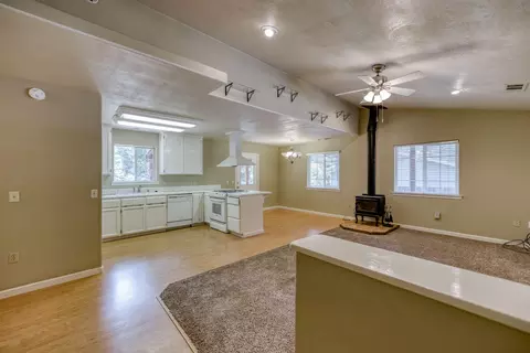 30585 Figaro Dr, Shingletown, CA 96088 photo 5