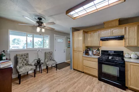 620 Christine Ave, Redding, CA 96003 photo 16