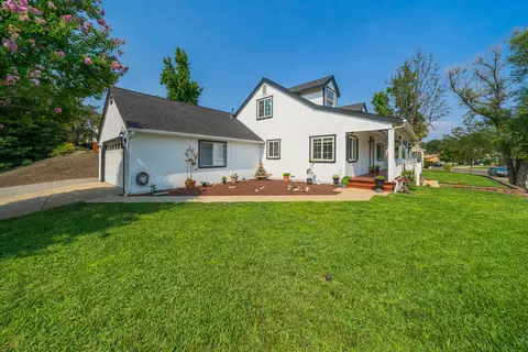 989 Willow Brook Ln, Redding, CA 96003 photo 27