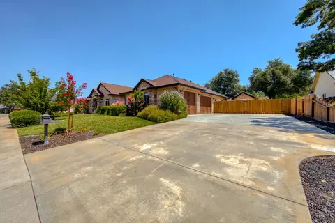 4603 Columbine Dr, Redding, CA 96002 photo 25
