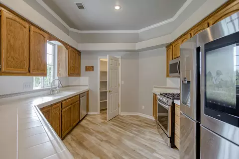 5857 Diamond Ridge Dr, Redding, CA 96003 photo 10