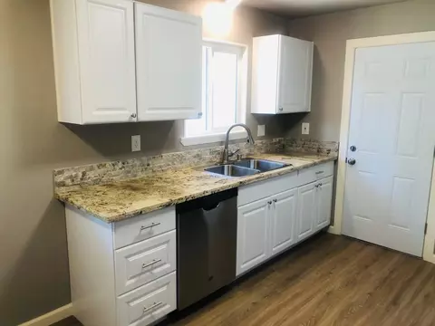2175 Saturn, Redding, CA 96002 photo 6