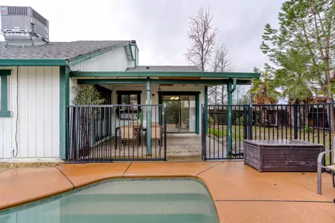 322 Rosewood Dr, Redding, CA 96003 photo 24