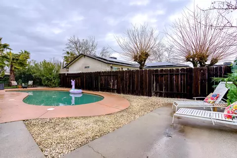 322 Rosewood Dr, Redding, CA 96003 photo 23