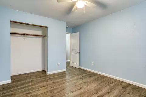 322 Rosewood Dr, Redding, CA 96003 photo 17