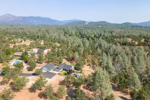 11433 Prosperity Ln, Redding, CA 96003 photo 42