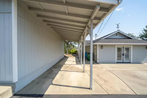 11433 Prosperity Ln, Redding, CA 96003 photo 40