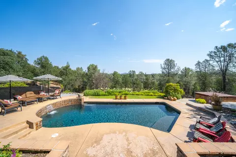 11433 Prosperity Ln, Redding, CA 96003 photo 24