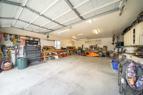 11433 Prosperity Ln, Redding, CA 96003 photo 39