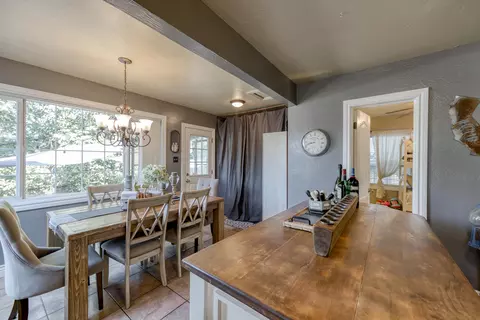2253 California St, Redding, CA 96001 photo 7