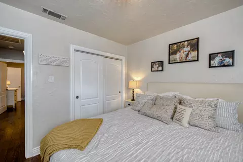 2253 California St, Redding, CA 96001 photo 17