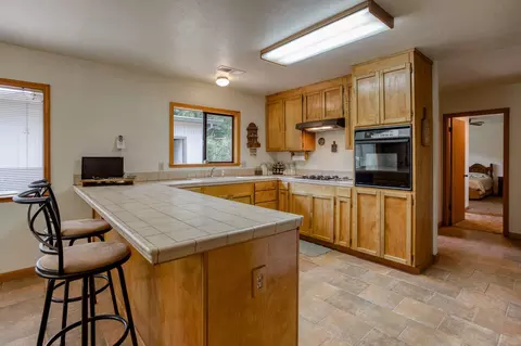 3012 Birch Way, Redding, CA 96002 photo 18