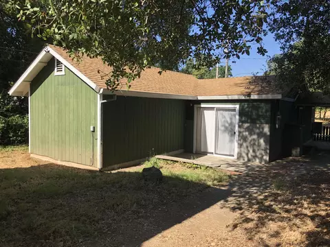 2870 Kelly Ln, Redding, CA 96002 photo 4