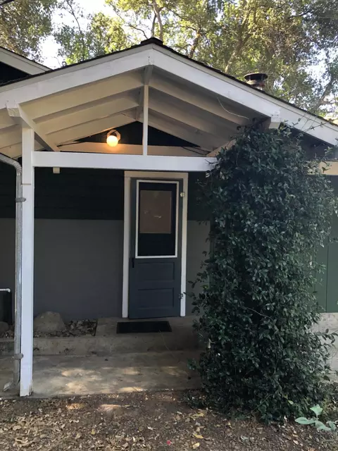 2870 Kelly Ln, Redding, CA 96002 photo 2