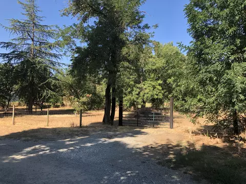 2870 Kelly Ln, Redding, CA 96002 photo 18