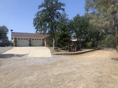 19340 Hill St, Anderson, CA 96007 photo 2