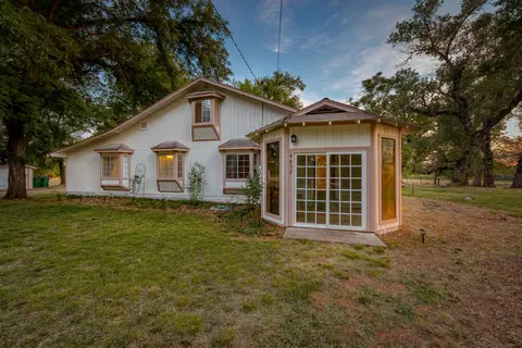 4832 Balls Ferry Rd, Anderson, CA 96007 photo 3