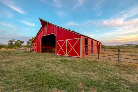 4832 Balls Ferry Rd, Anderson, CA 96007 photo 37