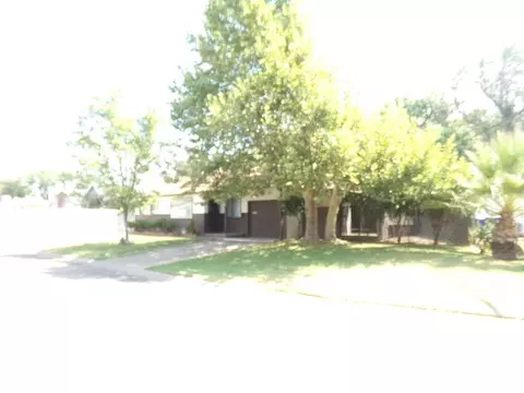 820 Dumosa Dr, Red Bluff, CA 96080 photo 3