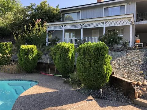 620 Oleta Dr, Redding, CA 96003 photo 5