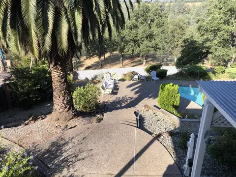 620 Oleta Dr, Redding, CA 96003 photo 3