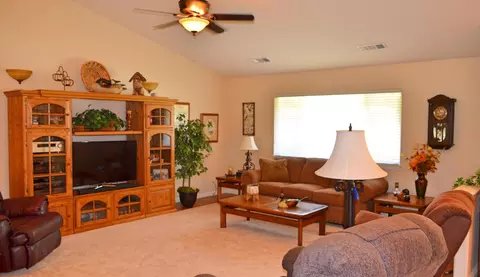 19192 Nike Ct, Redding, CA 96003 photo 6