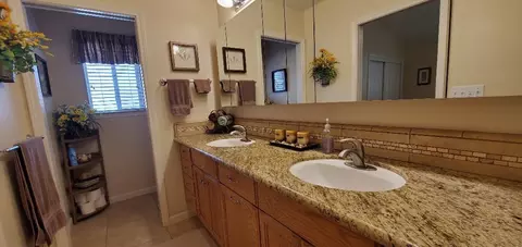 19192 Nike Ct, Redding, CA 96003 photo 11