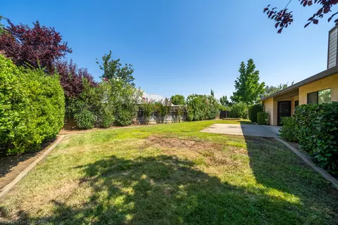 2799 Summerbreeze Pl, Redding, CA 96001 photo 8