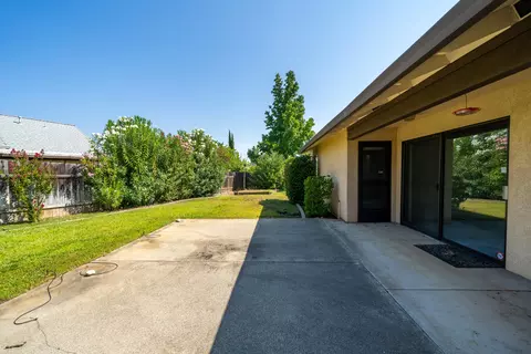 2799 Summerbreeze Pl, Redding, CA 96001 photo 34