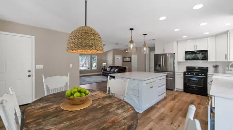 20105 Lupine Dr, Redding, CA 96002 photo 13