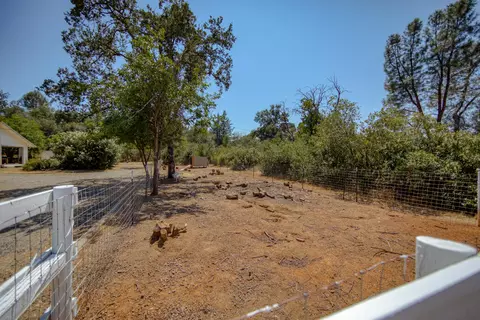 20105 Lupine Dr, Redding, CA 96002 photo 41