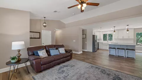 20105 Lupine Dr, Redding, CA 96002 photo 17
