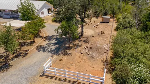20105 Lupine Dr, Redding, CA 96002 photo 46