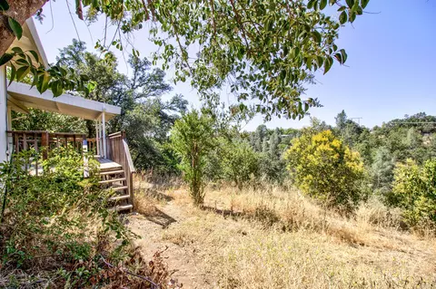 1325 Riviera Dr, Redding, CA 96001 photo 25