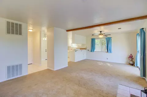 1325 Riviera Dr, Redding, CA 96001 photo 8