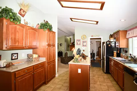 39946 Pumice Dr, Cassel, CA 96016 photo 13
