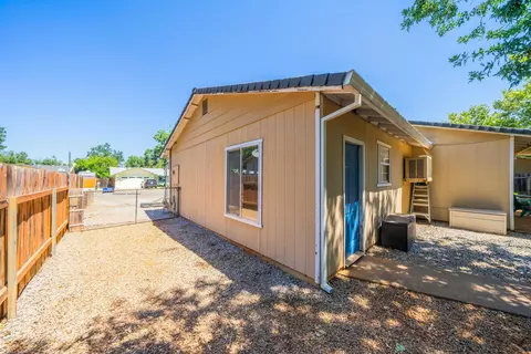 1941 Bembow Dr, Redding, CA 96002 photo 32