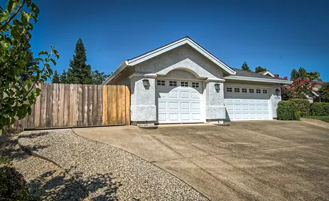 2150 Adirondack Dr, Redding, CA 96001 photo 3