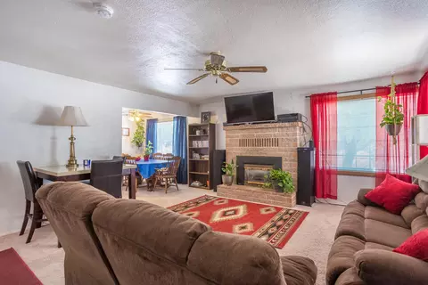 3726 Yuletide Ave, Redding, CA 96003 photo 5