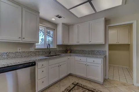 13166 Gas Point Rd, Igo, CA 96047 photo 5