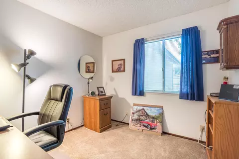 1726 Lazelle Ct, Redding, CA 96002 photo 10