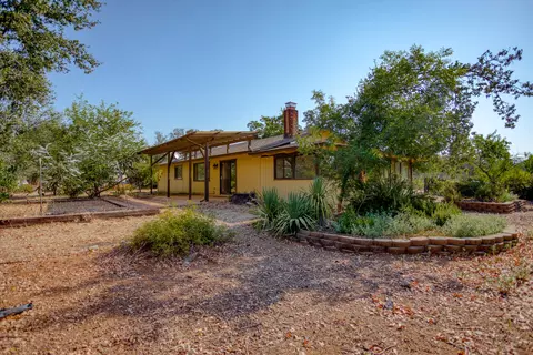 10546 Green Oaks Ln, Redding, CA 96003 photo 32