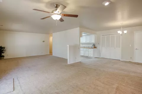 10546 Green Oaks Ln, Redding, CA 96003 photo 10
