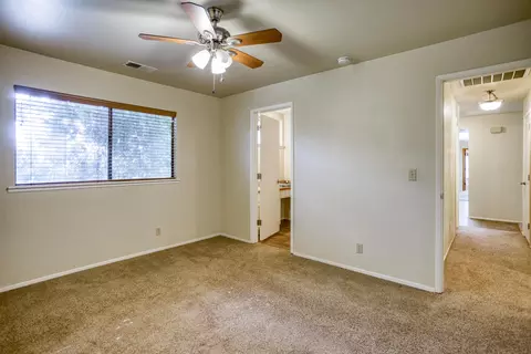 10546 Green Oaks Ln, Redding, CA 96003 photo 20