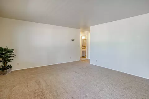 10546 Green Oaks Ln, Redding, CA 96003 photo 8